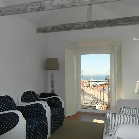 River View Penthouse リスボン